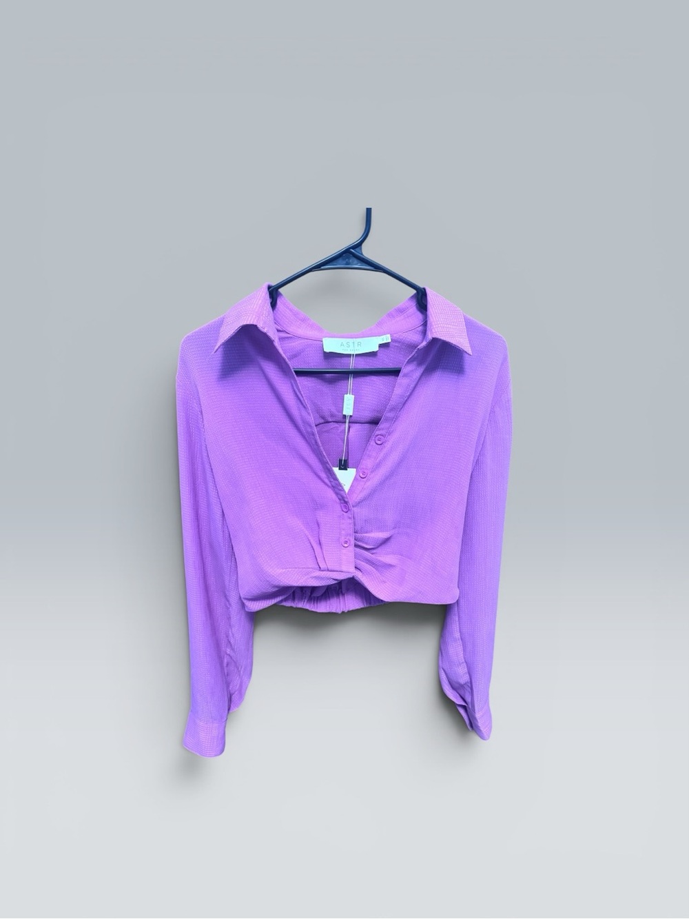Astr Pink Cropped Twist-Front Button Shirt